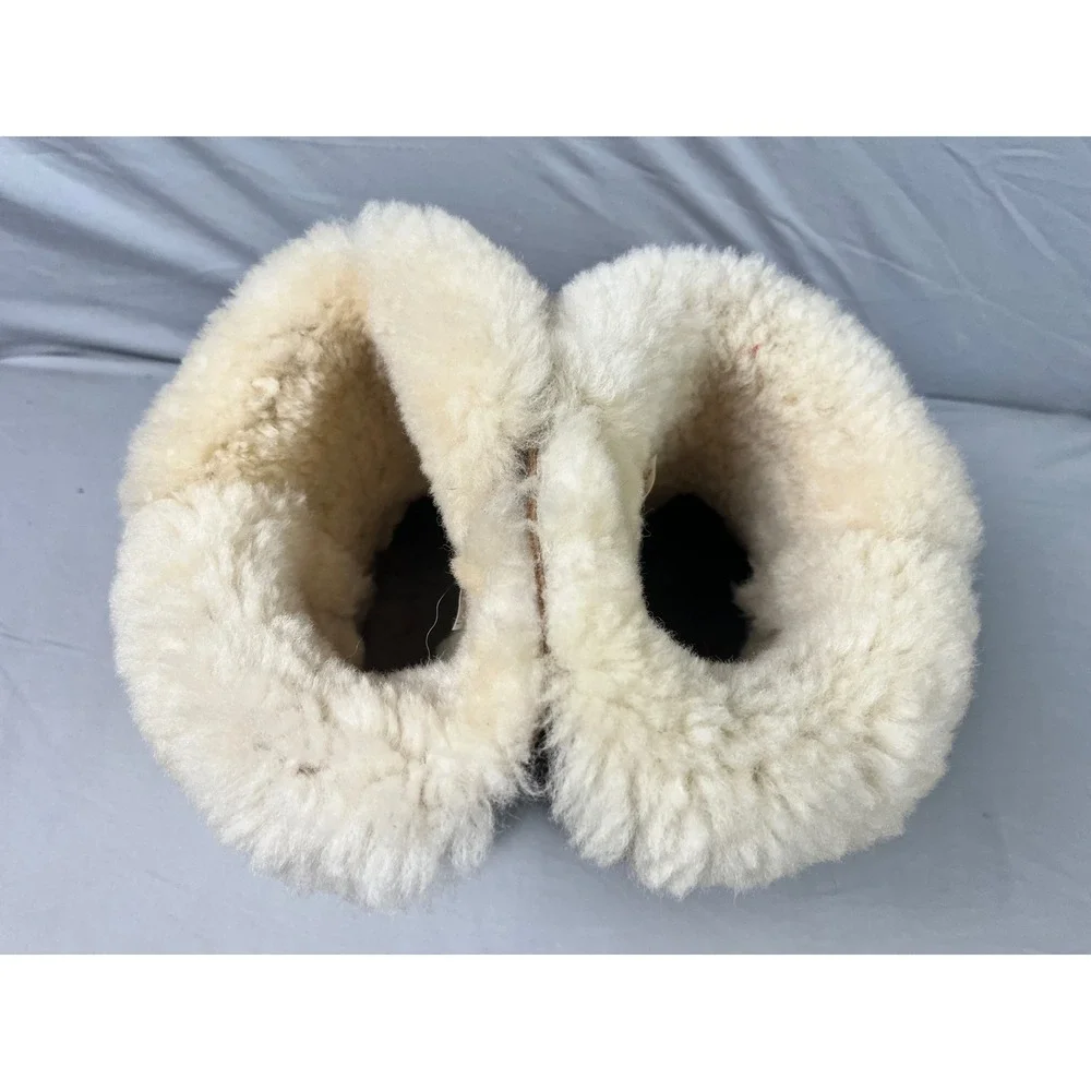 UGG Bailey Short Side Zip Chestnut Suede Sheepskin Boots 1112480 Womens 10